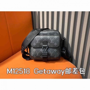 精仿一比一LV邮差包M12518黑花 男包邮差包系列 Getaway邮差包